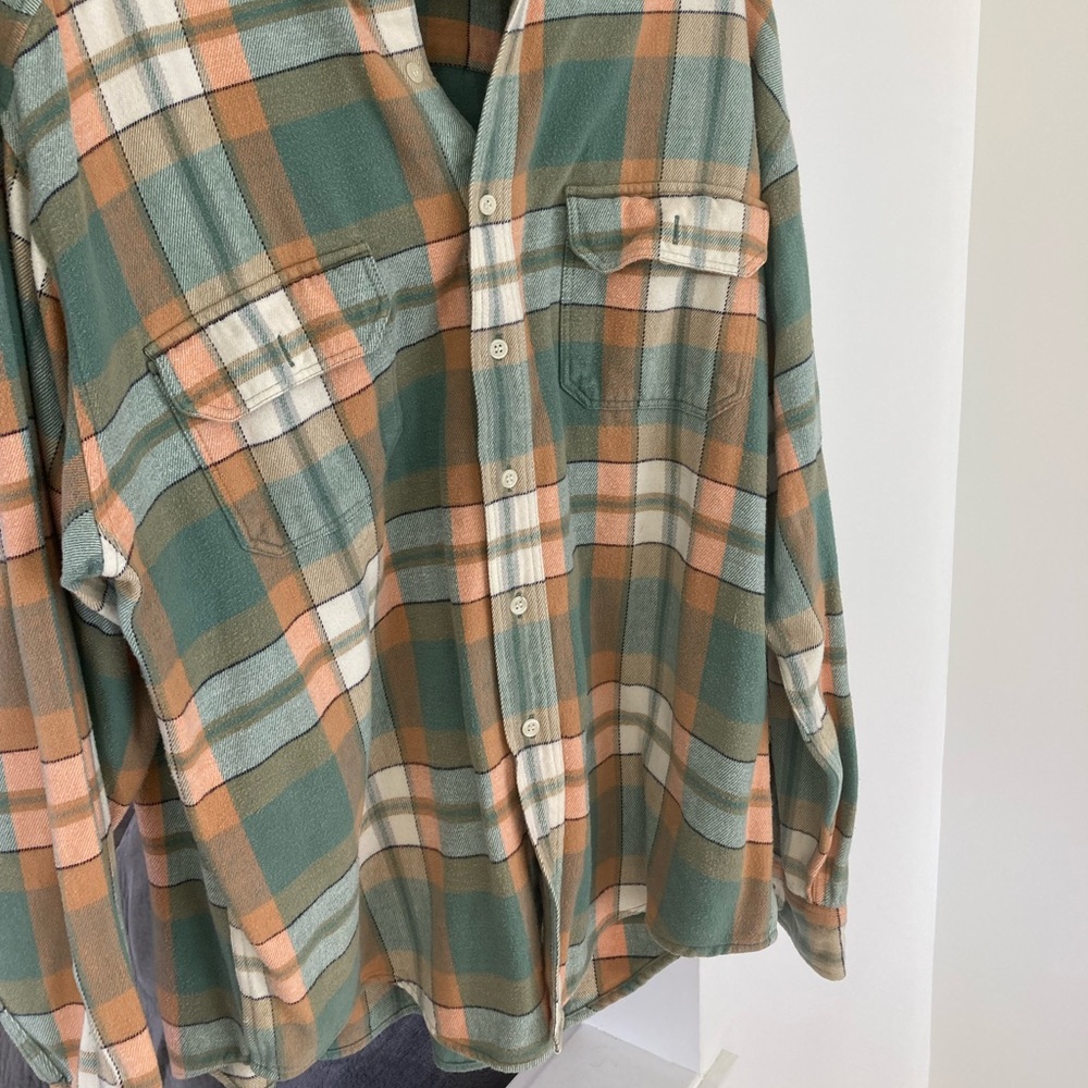 Flannel Gap - image 3